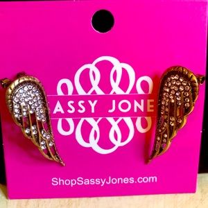 SASSY JONES VINTAGE WING EARRINGS (Gold and Crystal)